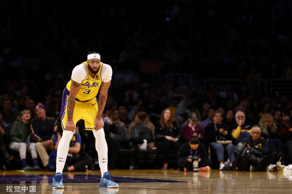 个截然不同 个截然不同